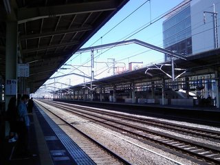 高崎駅の新幹線ホームから新潟方面を望む