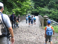 遊歩道になっているめがね橋